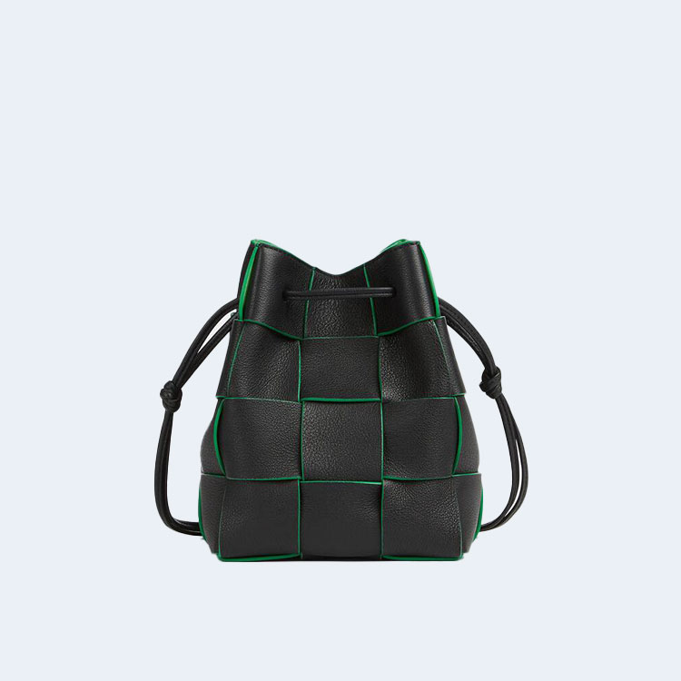 보테가 베네타 스몰 카세트 버킷 백